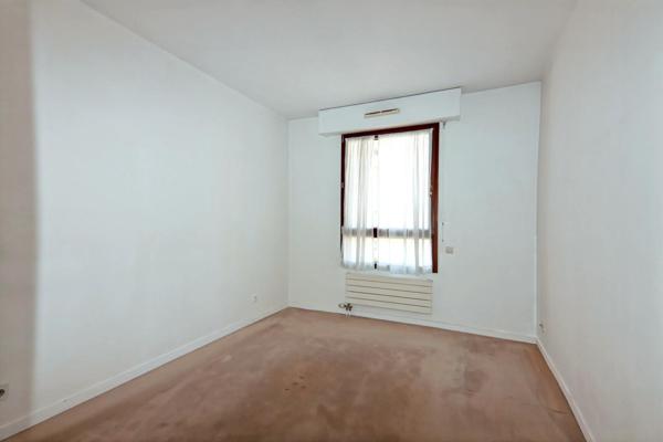 Levallois-Perret, Front de Seine 2 pièces lumineux 45.50m² avec balcon,