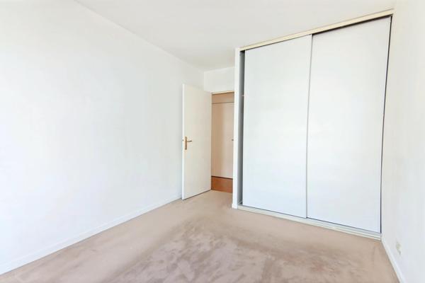 Levallois-Perret, Front de Seine 2 pièces lumineux 45.50m² avec balcon,