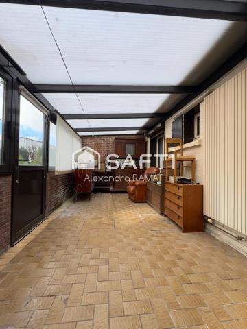 Maison 3 chambres jardin et garage proche commodités