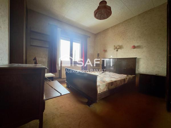 Maison 3 chambres jardin et garage proche commodités