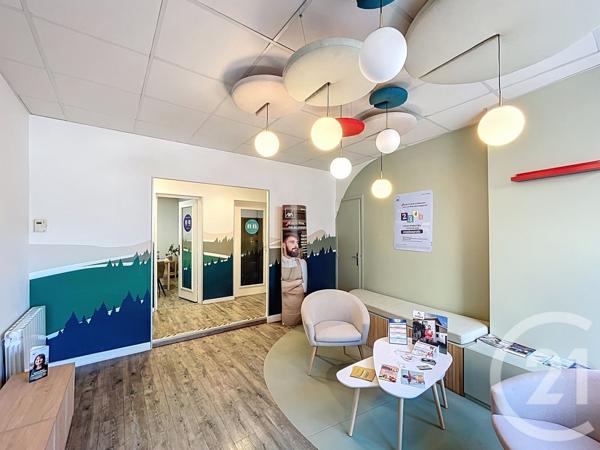 Immeuble à vendre  175,11 m2 YSSINGEAUX - 43