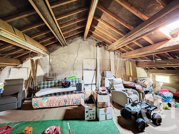 Immeuble à vendre  175,11 m2 YSSINGEAUX - 43