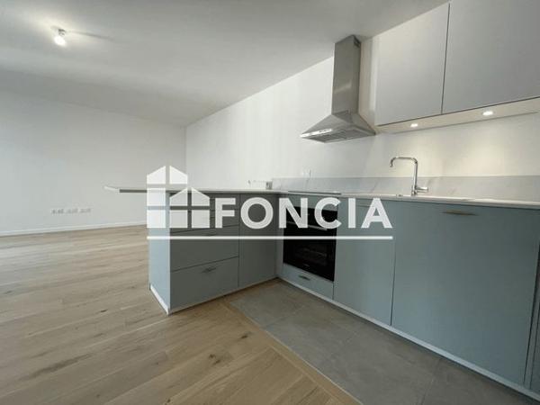 Location Appartement 2 pièces 49.74 m² - 782 AVENUE ROGER SALENGRO Chaville 92370