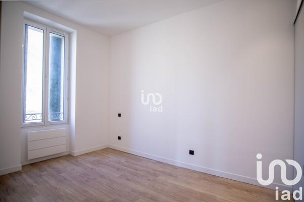 Appartement 4 pièces de 69 m² à Le Muy (83490)