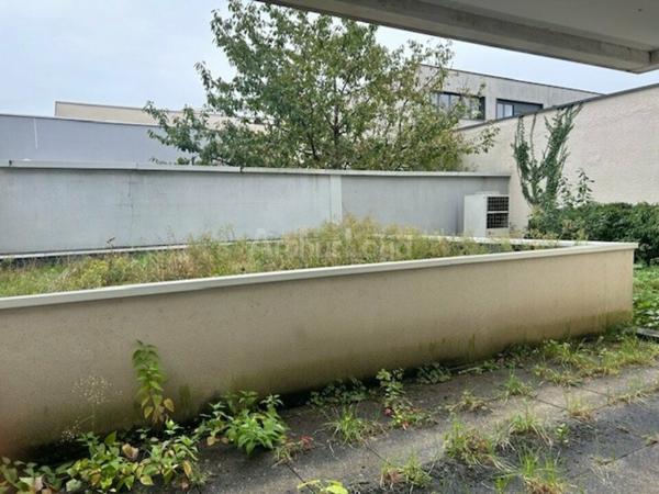BUREAUX à VENDRE de 89 m²