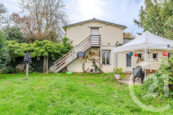 Maison à vendre  10 pièces - 420 m2 STE LUCE SUR LOIRE - 44