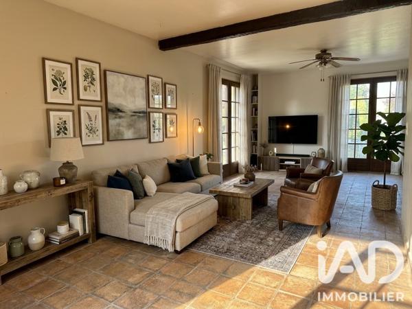 Maison à vendre 6 pièces 135,91 m² Mandres-les-Roses