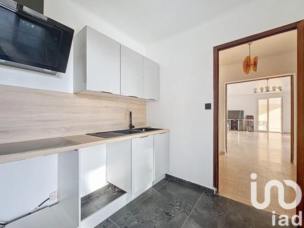 Maison à vendre 4 pièces 120 m² Caumont-sur-Durance