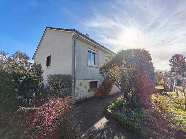 Pavillon sur sous-sol, Marzy 2 chambres, quartier résidentiel, 10 minutes Nevers