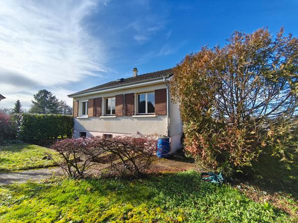 Pavillon sur sous-sol, Marzy 2 chambres, quartier résidentiel, 10 minutes Nevers