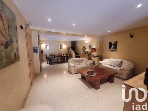 Maison à vendre 15 pièces 445 m² L'Isle-sur-la-Sorgue