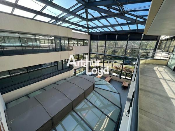 Plusieurs plateaux de bureaux disponibles à la location dès 122 m² Sophia Antipolis