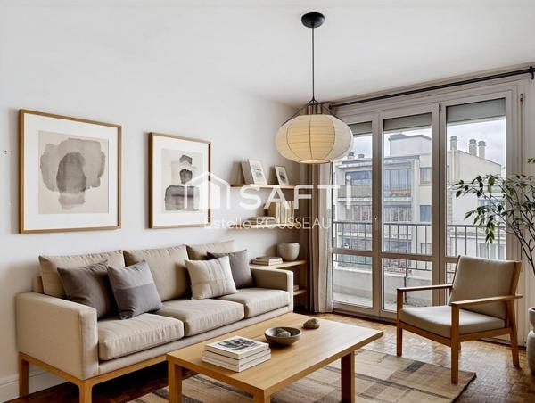 T2 avec balcon 2 m' commerces et 14 m' à pied RER