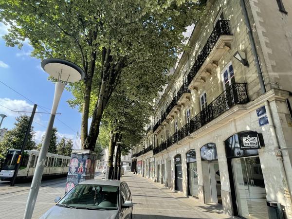 Bureaux à louer à Nantes centre emplacement au pied du tramway