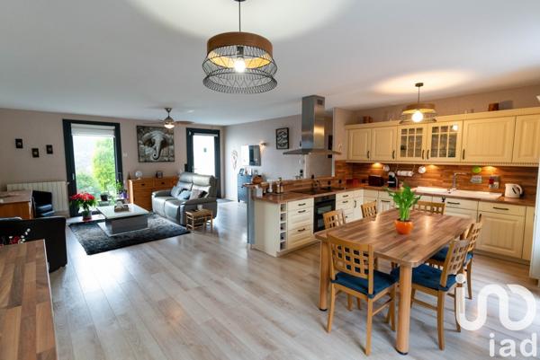 Pavillon 5 pièces de 101 m² à Buding (57920)