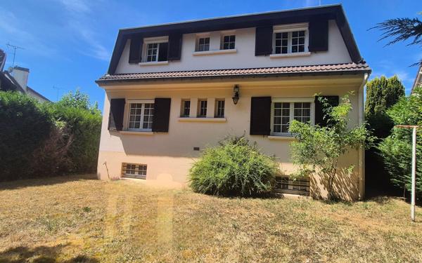 Maison à vendre    6 pièces • 122,70 m2 Yerres