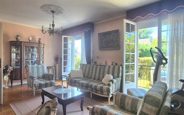 Maison à vendre    6 pièces • 122,70 m2 Yerres