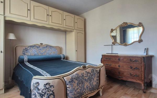 Maison à vendre    6 pièces • 122,70 m2 Yerres