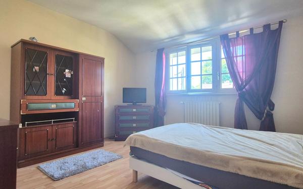 Maison à vendre    6 pièces • 122,70 m2 Yerres