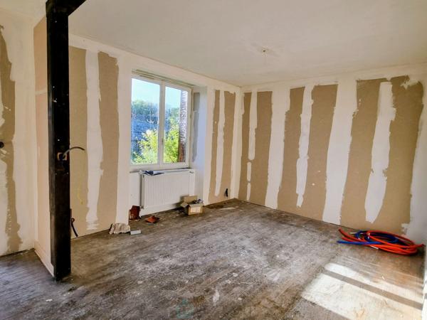 Ensemble de 2 maisons de campagne avec dépendances