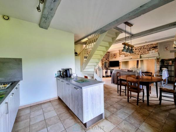 Ensemble de 2 maisons de campagne avec dépendances