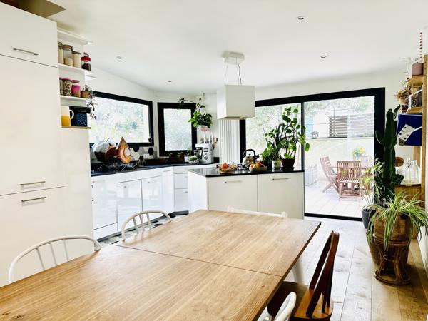 Maison 5 pièces - 145 m² Exclusivité efficity