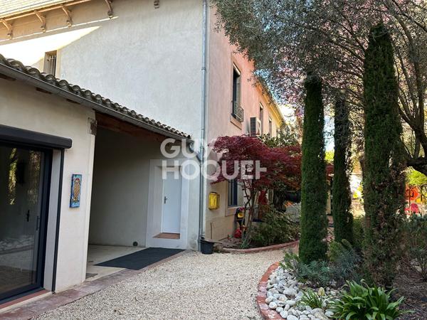 CARCASSONNE - Maison de caractère avec parc arboré au coeur de la ville - Exceptionnel !!