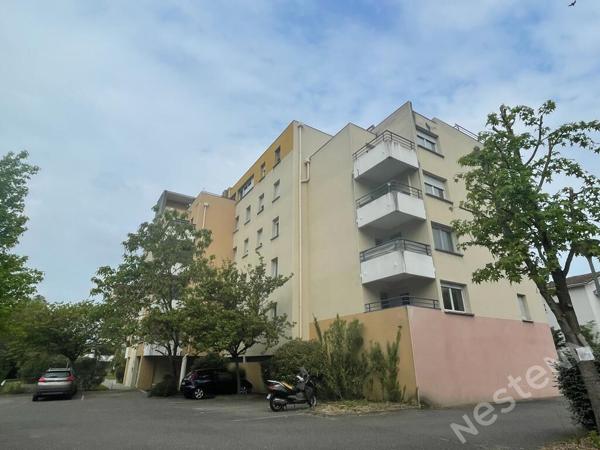 Agen - Appartement meublé de type 2 avec parking