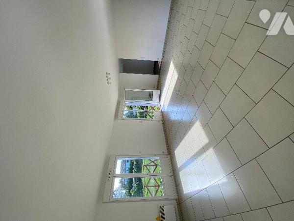 Maison plain pied 87 m2 3 chambres  Terrain 1250 m2