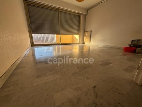Appartement à vendre 1 pièces ANTIBES (06)
