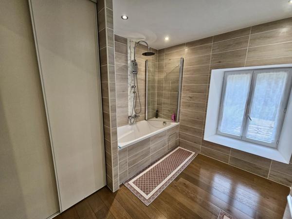 Maison de charme en pierre avec piscine 3 chambres FONTAINE LE COMTE
