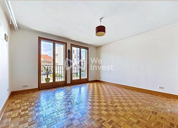 Appartement de type 3 de 74 m2 avec balcon.
