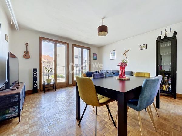 Appartement de type 3 de 74 m2 avec balcon.