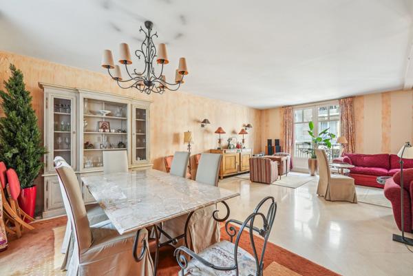 Vente Maison de luxe Neuilly-sur-Seine 9 Pièces 300 m²