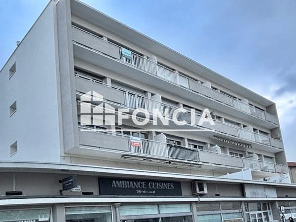 Location Appartement 3 pièces 65 m² - RUE SULLY Valence 26000