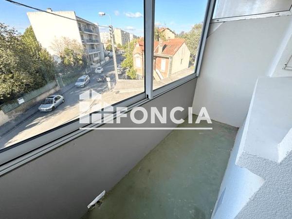 Location Appartement 3 pièces 65 m² - RUE SULLY Valence 26000