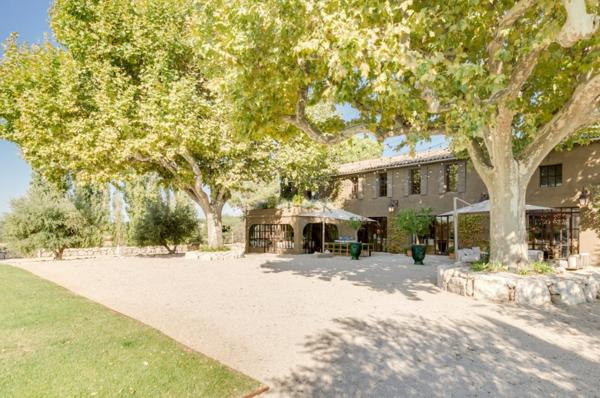 Location Maison de luxe Aix-en-Provence 23 Pièces 620 m²
