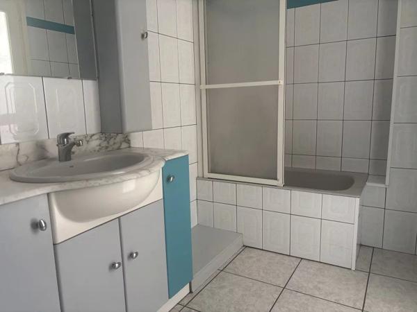 Location Appartement 3 pièces 70 m2 à Perpignan