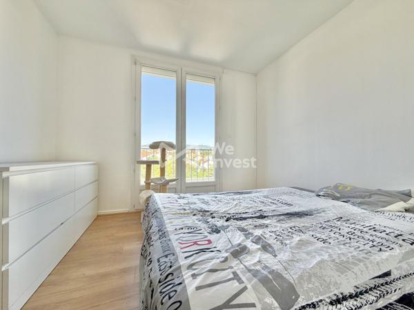 Appartement de type 3 de 60.16 m2 avec loggia, cave et place de stationnement.
