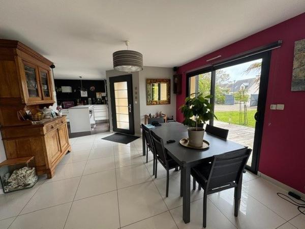Maison à Plougonvelin, 29217 - 8 pièces 140m²