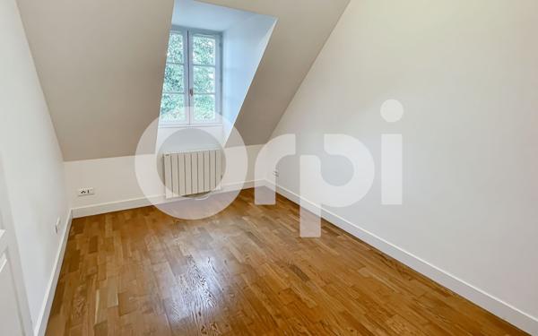 Maison à louer    5 pièces •  Senlis