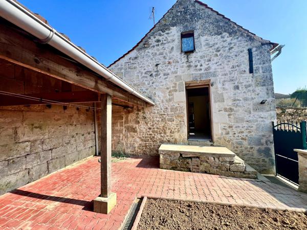 Maison F3 de 76 m² avec 2 chambres.