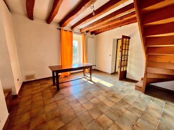 Maison F3 de 76 m² avec 2 chambres.