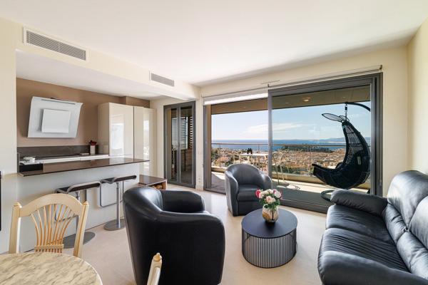Vente Appartement de luxe Nice 3 Pièces 63.42 m²