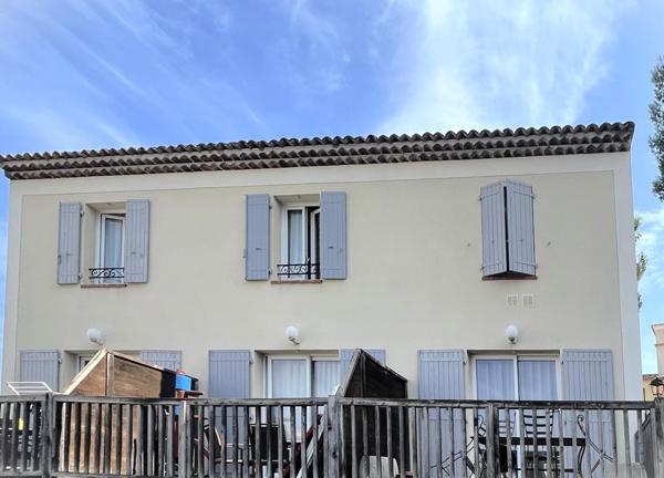 Maison 3 pièces avec extérieur domaine de Pont Royal