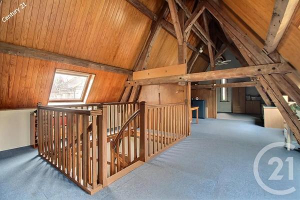 Maison à vendre  5 pièces - 214 m 2   CHATEAU THIERRY  - 02