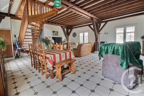 Maison à vendre  5 pièces - 214 m 2   CHATEAU THIERRY  - 02