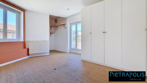 Esprit maison : T6 de 161m² en parfait état - Parkings