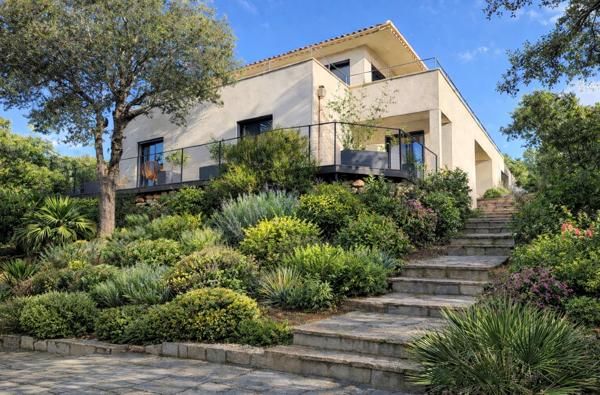 Maison à vendre  5 pièces - 186 m2 ZONZA - 201