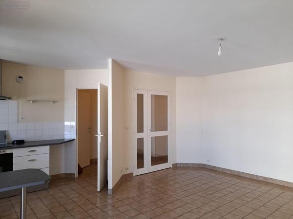 Appartement à louer à Rennes en Ille-et-Vilaine (35000), ref : 010/1960   
Arsenal-Redon